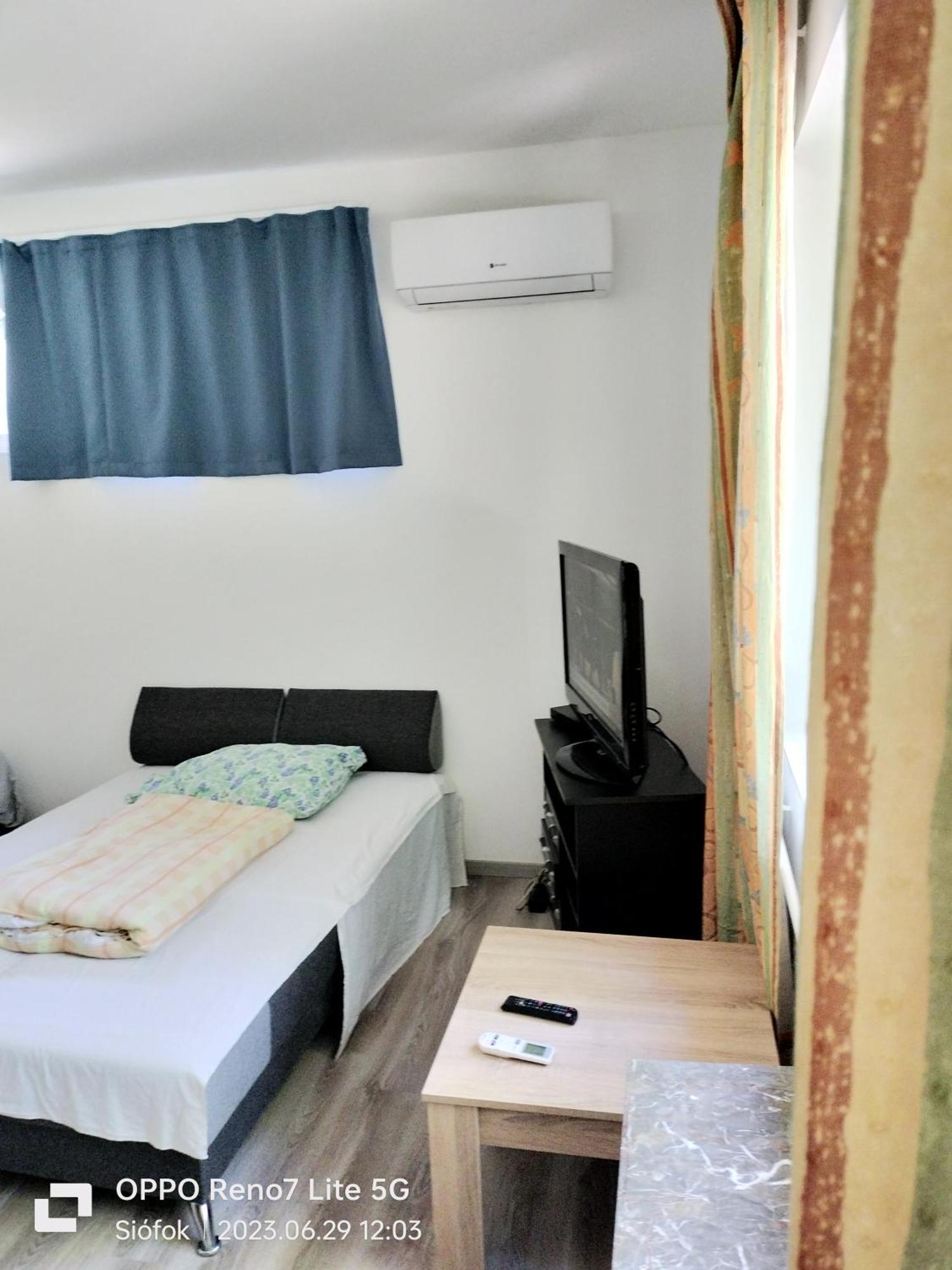 Balassa House Сиофок Екстериор снимка